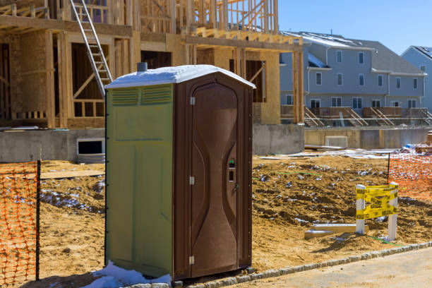 Best Luxury portable toilet rental  in Crystal Lake, FL